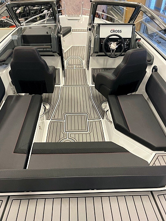 Yamarin Cross 75 BR